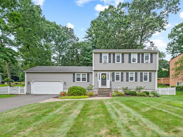 3 Deepwood Drive, Farmington, CT 06032