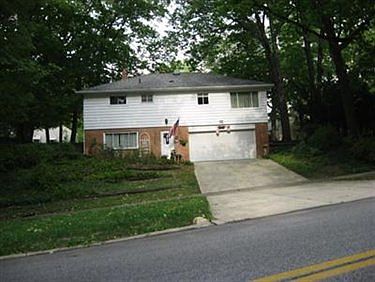 2nd image of 1811 Forest Dr