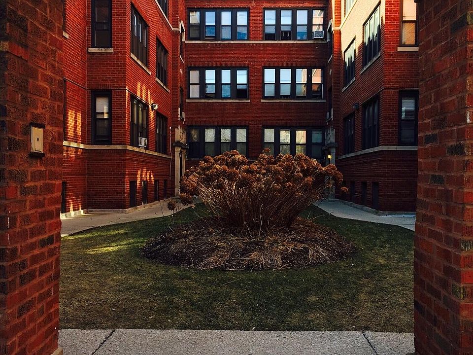 1st image of 7024 S Paxton Ave #2