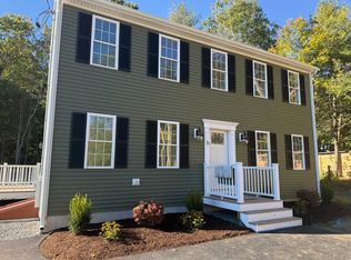 3 Cranberry Rd, Carver, MA 02330