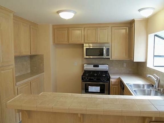 5th image of 26020 Alizia Canyon Dr Unit D