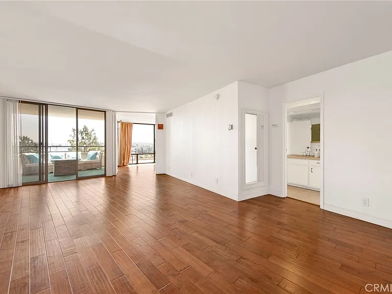 4314 Marina City Dr #128 — Photo 4