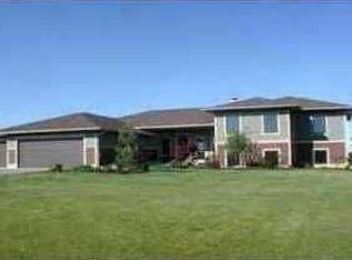 10515 Whispering Waters Ln SE, Caledonia, MI 49316