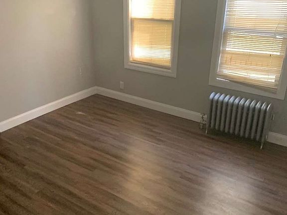 4th image of 108-15 221st St