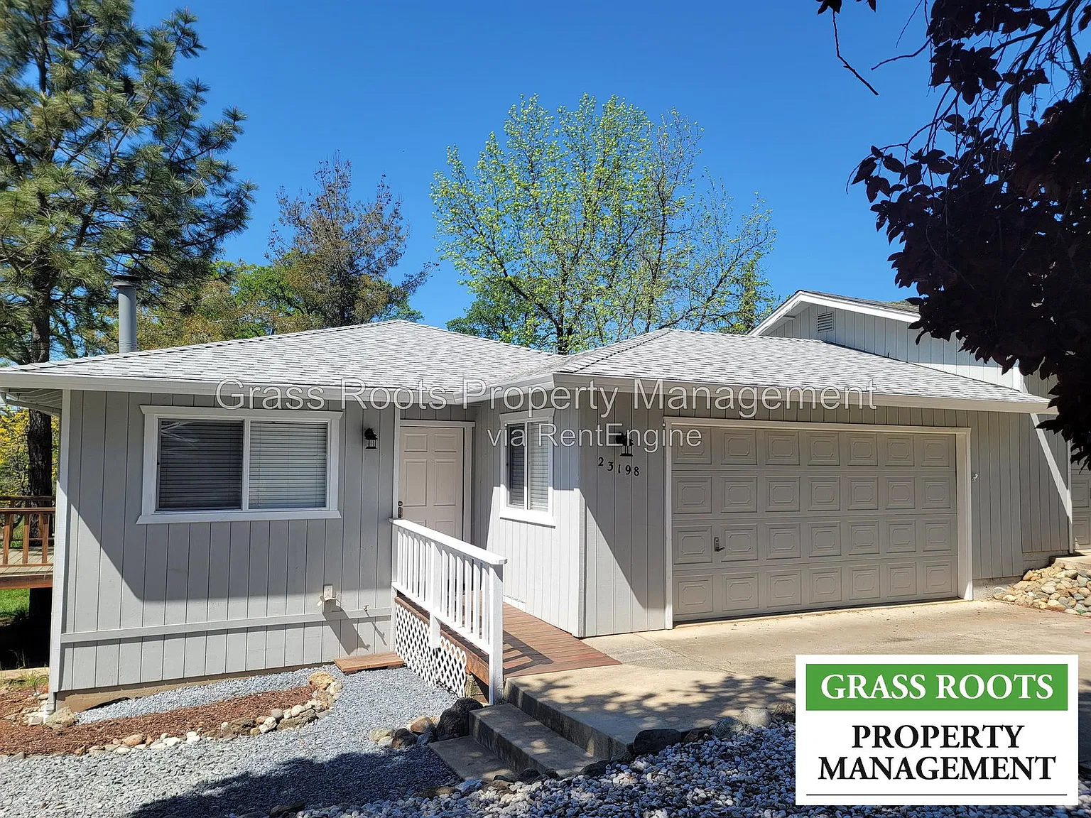 2 bed, 2.0 bath, 1044 sqft, $2,300 — Photo 1