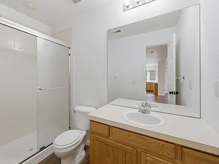 5225 White Willow Dr #L210 — Photo 14