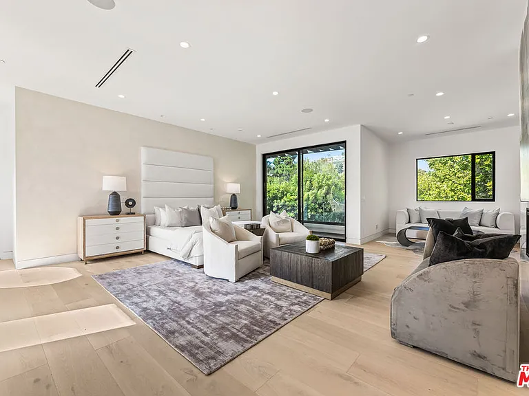 12119 Travis St — Photo 15
