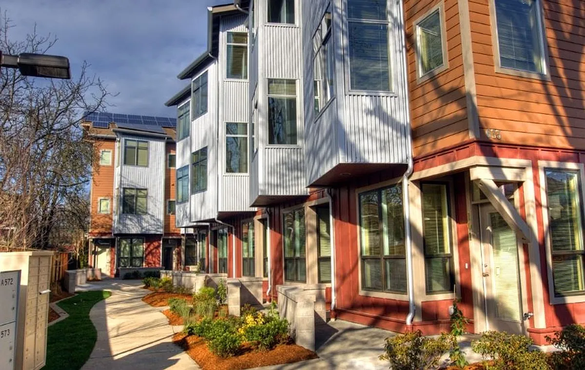 Building Photo - Coho