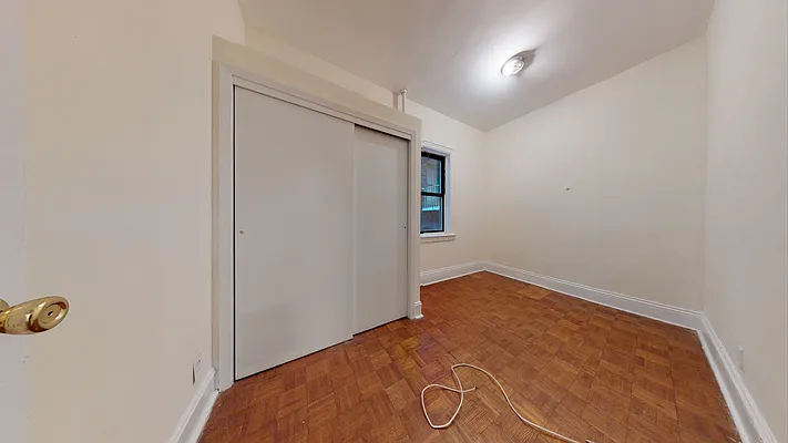 Rented by Bond New York | media 9