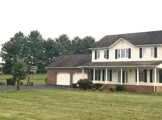 390 King Rd, Tazewell, TN 37879