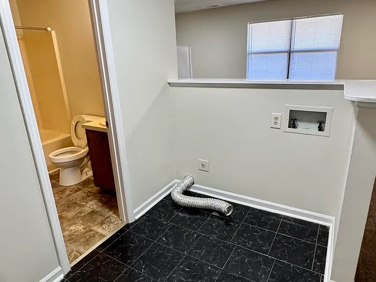 3215 Summer Pl #22 — Photo 7
