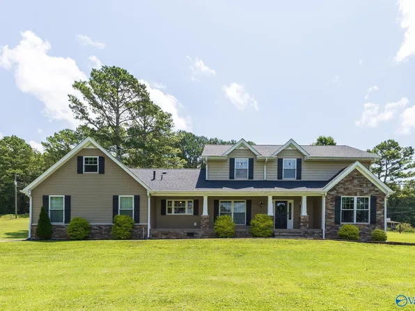 251 Jones Dr, Brownsboro, AL 35741