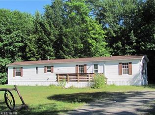 20 Westview Ln, Oxford, ME 04270