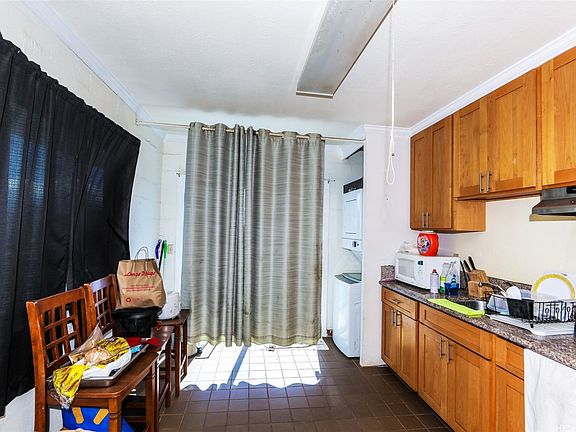4th image of 84-873 Hanalei St
