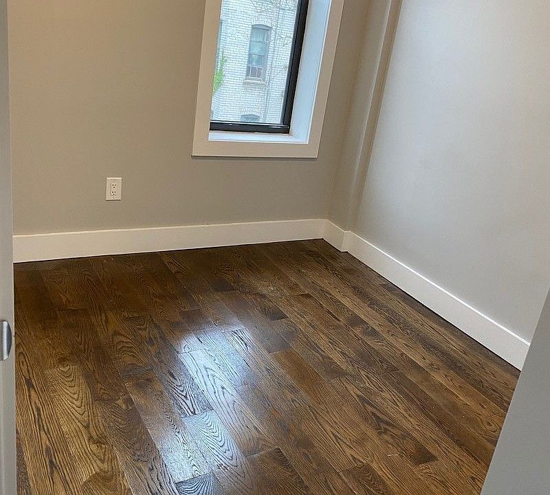 1st image of 1020 President St #4II
