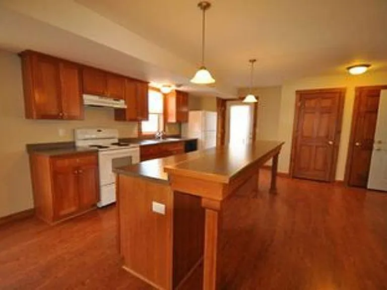 6050 Main St #203 — Photo 7