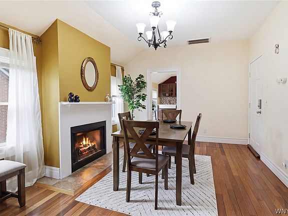 5th image of 114 Whitney Pl