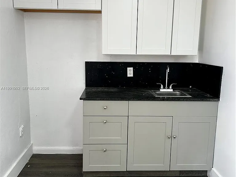 12455 SW 185th Ter #2 — Photo 7