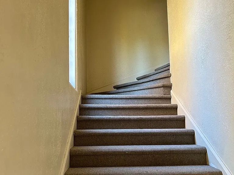 Halliday 654 E. — Photo 6