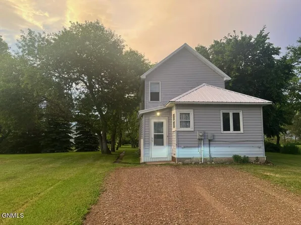 512 3rd Ave, Forbes, ND 58439