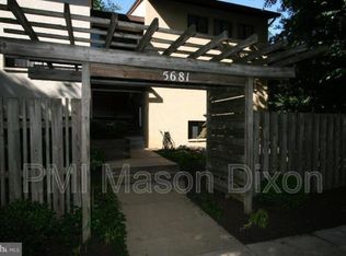 5681 Harpers Farm Rd Unit F, Columbia, MD 21044