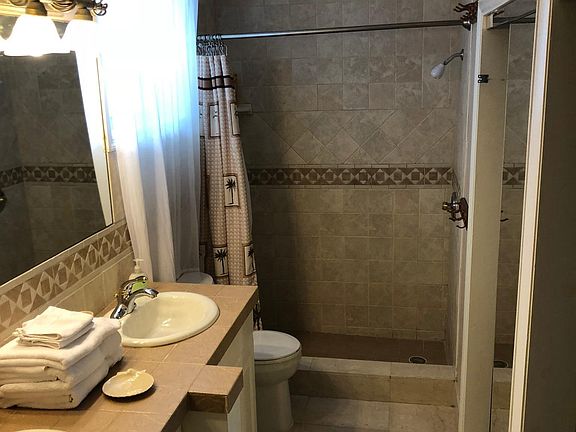Master bath 