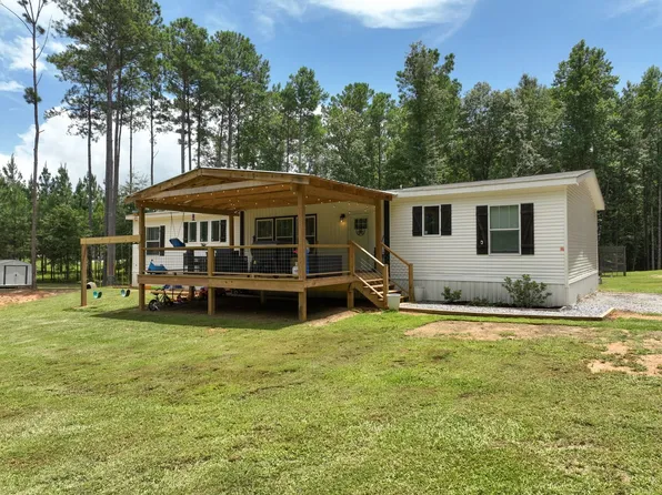 1748 Grass Farm Rd, Titus, AL 36080