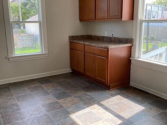 3rd image of 4803 21st Ave #4803