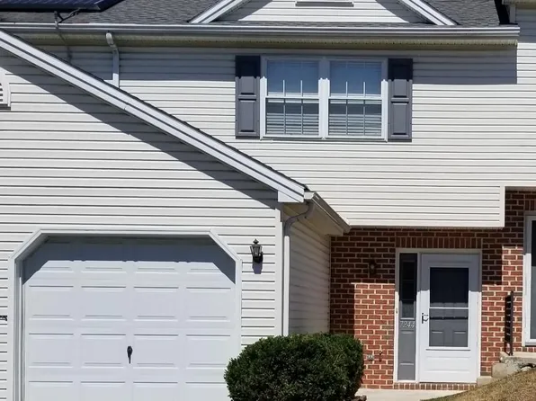 7244 Huntingdon St, Harrisburg, PA 17111