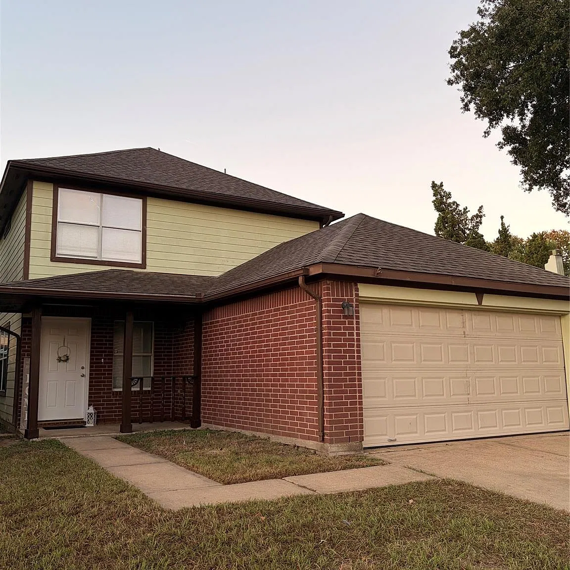 3 bed, 2.5 bath, 1344 sqft, $1,800 — Photo 2