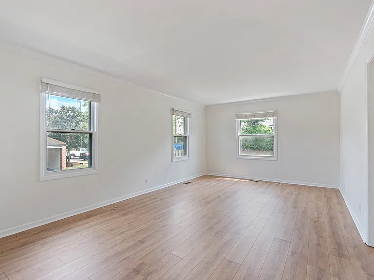 5025 Hillsboro Pike #15 — Photo 2