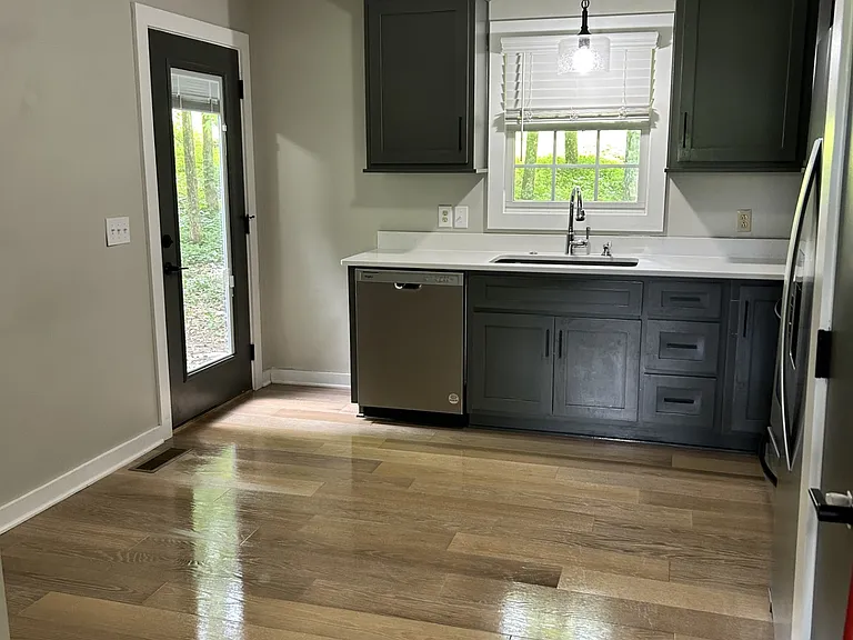 12411 New Bowling Green Rd — Photo 3