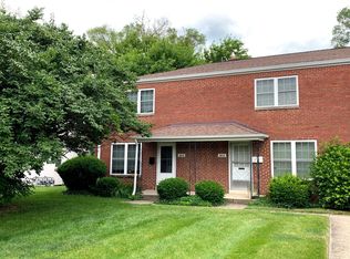 2020 Ridgeview Rd, Columbus, OH 43221