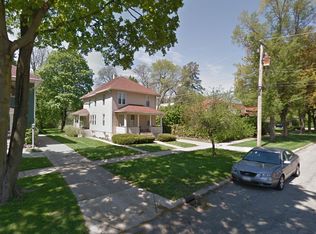 115 S Commonwealth Ave, Aurora, IL 60506