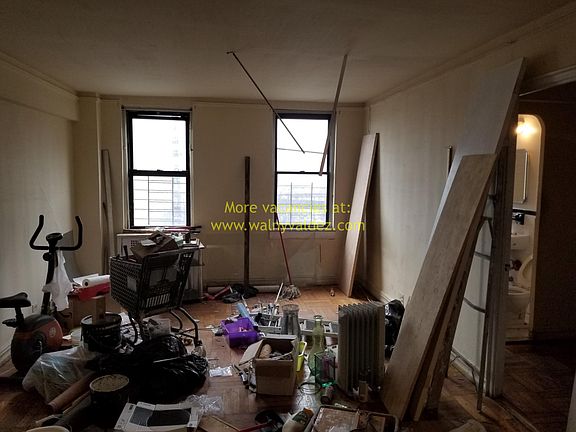 3rd image of 1230 Teller Ave APT 5D