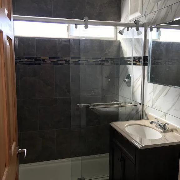 1815 E Thomas St — Photo 10