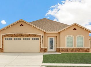 792 Spennithorn Rd, El Paso, TX 79928