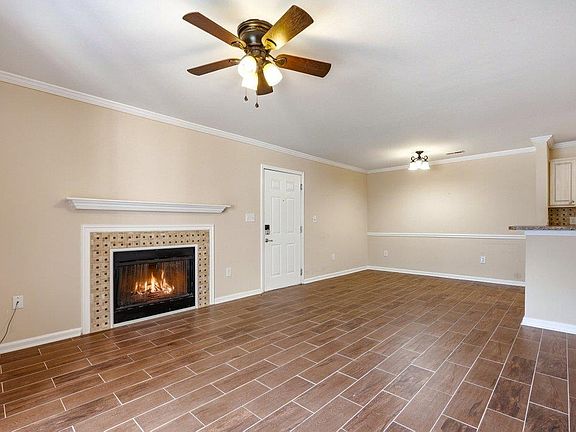 3rd image of 3774 Hitchcock Way #813