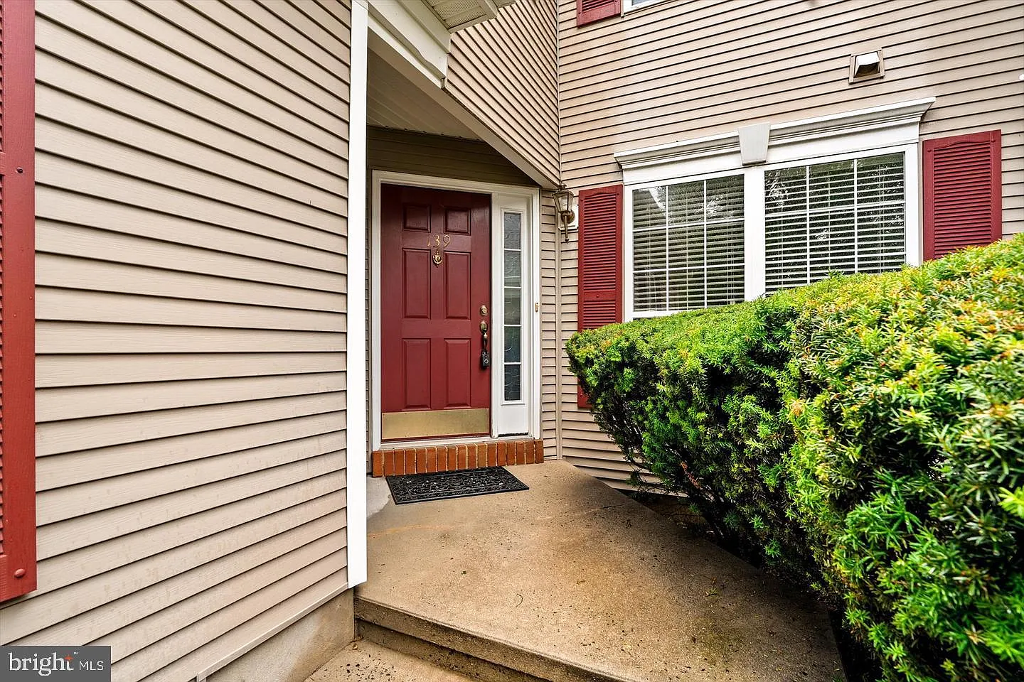 2 bed, 2.5 bath, 1828 sqft, $3,000 — Photo 3