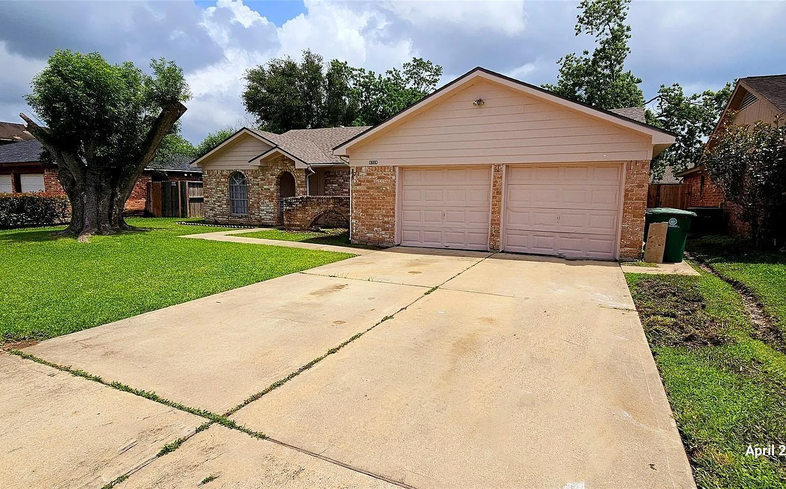 4 bed, 2.0 bath, 1670 sqft, $1,925 — Photo 3