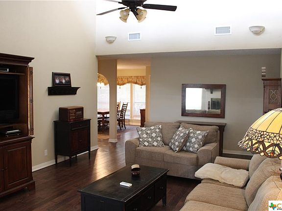 2nd image of 309 Taos Dr