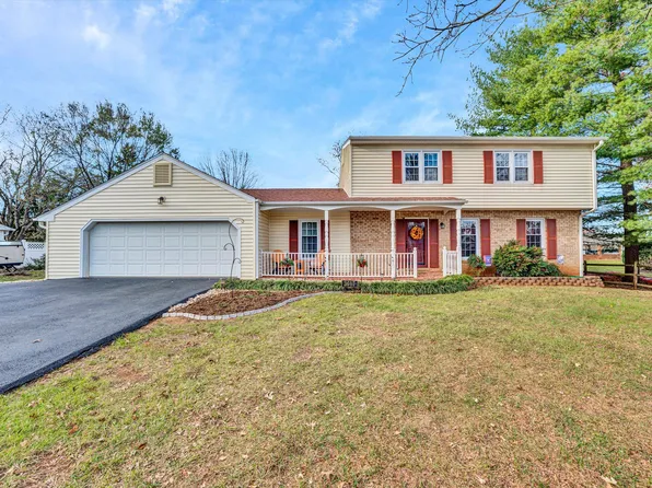 3617 Gaye Ln, Roanoke, VA 24018