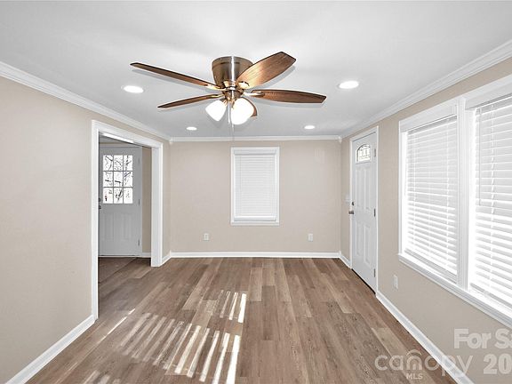 4th image of 2823 Jt Posse Dr