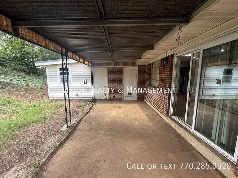 133 Salem Dr — Photo 15