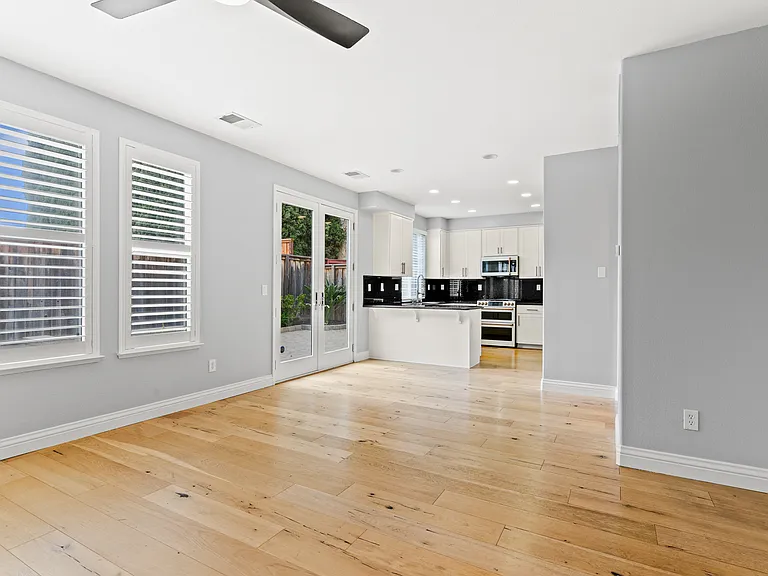 3927 Hidden Grove Ln — Photo 9