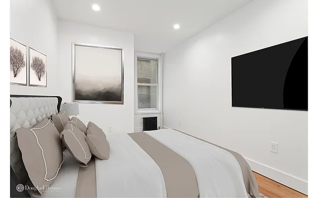 Rented by Douglas Elliman | media 24