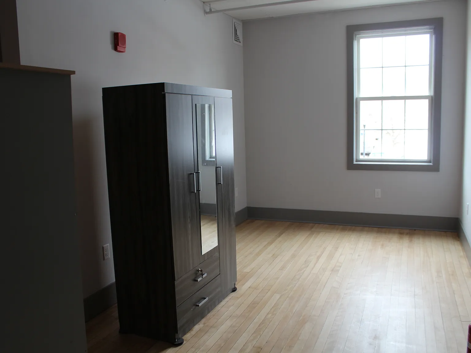 56 N Main St — Photo 4