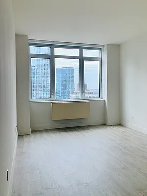 Rented by Algin Management | media 28