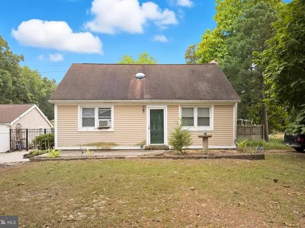 687 Jackson Rd, Atco, NJ 08004