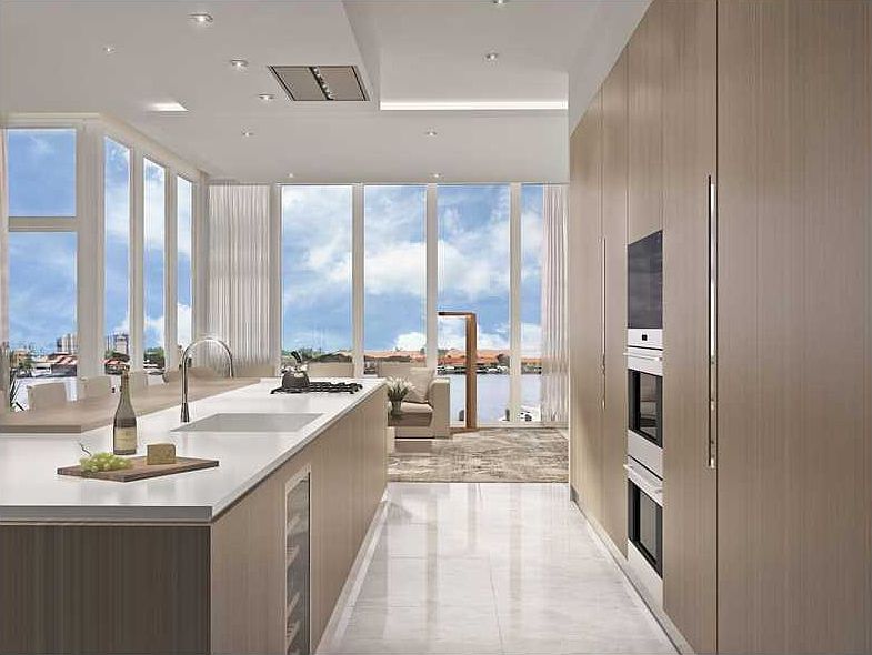 2nd image of 3750 Yacht Club Dr